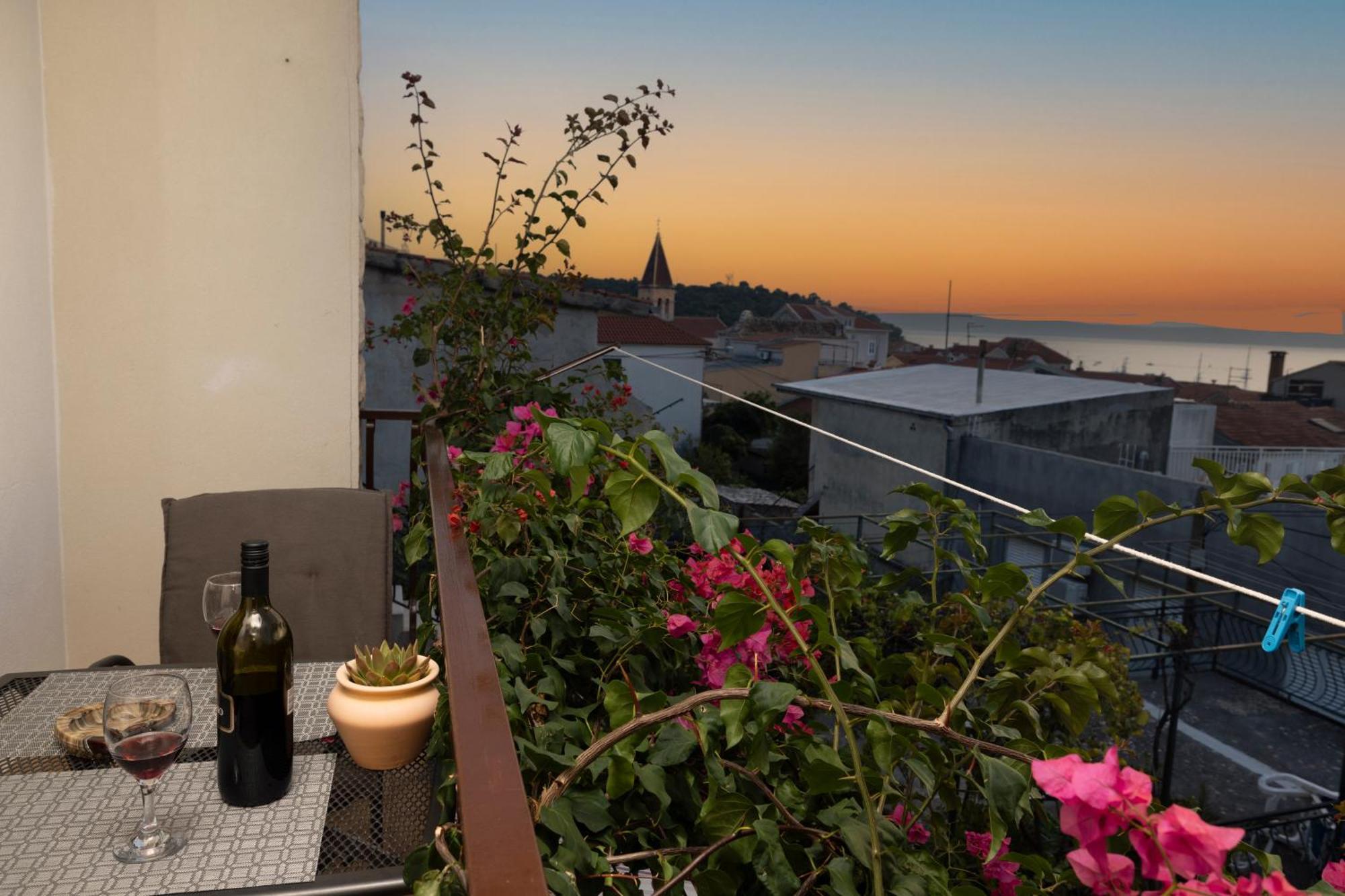 Apartments Bose Makarska Exterior photo