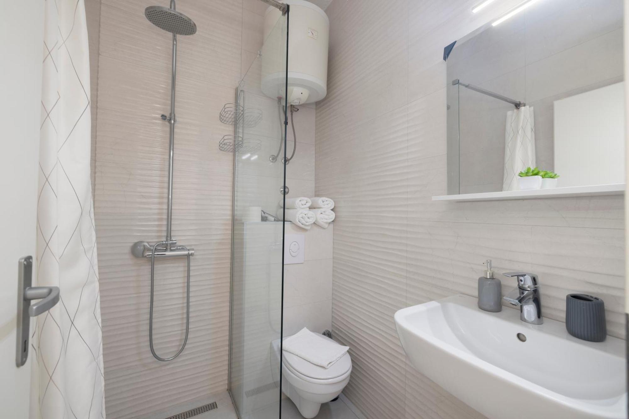 Apartments Bose Makarska Exterior photo